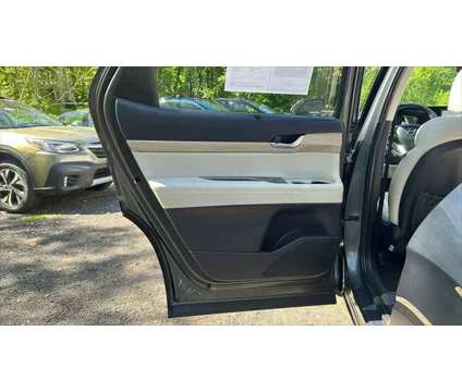 2021 Hyundai Palisade SEL is a Grey 2021 SUV in Danbury CT