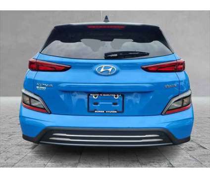 2022 Hyundai Kona Electric SEL is a Black, Blue 2022 Hyundai Kona SUV in Marlton NJ