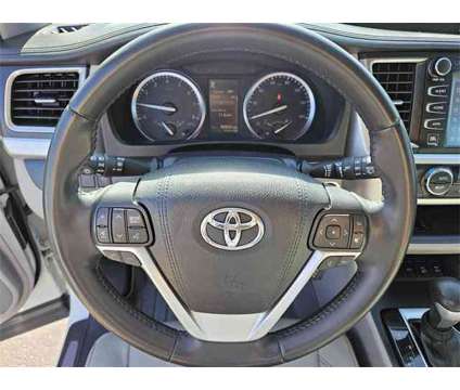 2019 Toyota Highlander Limited is a White 2019 Toyota Highlander Limited SUV in Saint George UT