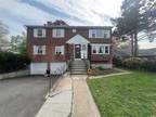 Home For Rent In Lynbrook, New York