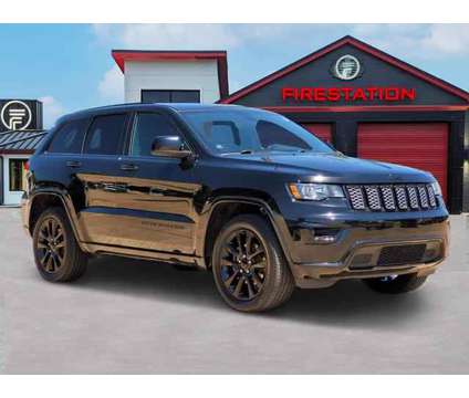 2019 Jeep Grand Cherokee for sale is a Black 2019 Jeep grand cherokee Car for Sale in Tyler TX