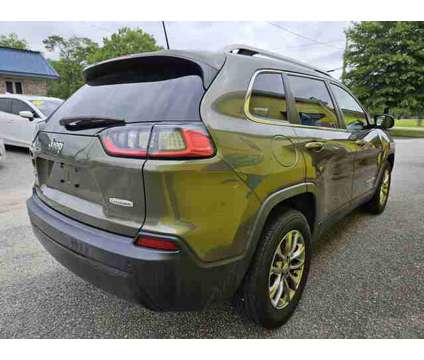 2019 Jeep Cherokee for sale is a Green 2019 Jeep Cherokee Car for Sale in Hartsville SC