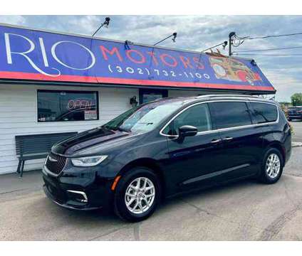 2021 Chrysler Pacifica for sale is a Black 2021 Chrysler Pacifica Car for Sale in Frankford DE