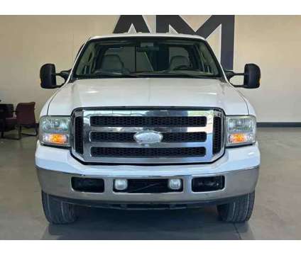 2005 Ford F350 Super Duty Crew Cab for sale is a White 2005 Ford F-350 Super Duty Car for Sale in Sacramento CA