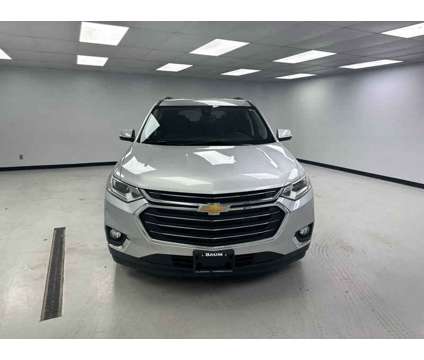 2021UsedChevroletUsedTraverse is a Silver 2021 Chevrolet Traverse Car for Sale in Clinton IL