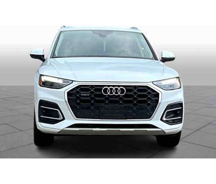 2021UsedAudiUsedQ5 is a White 2021 Audi Q5 Car for Sale in Stafford TX