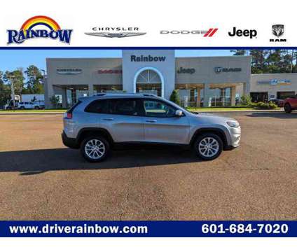 2021 Jeep Cherokee Latitude is a Silver 2021 Jeep Cherokee Latitude Car for Sale in Mccomb MS