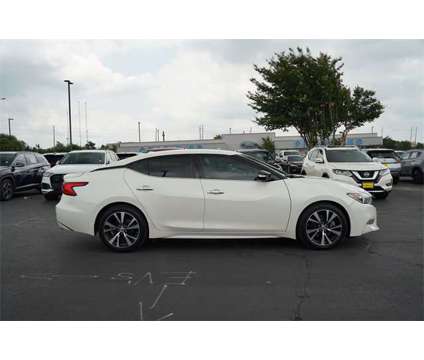 2018 Nissan Maxima Sv is a White 2018 Nissan Maxima SV Car for Sale in Georgetown TX