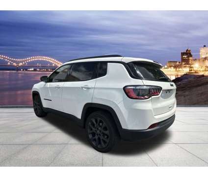 2021 Jeep Compass is a White 2021 Jeep Compass Car for Sale in Memphis TN