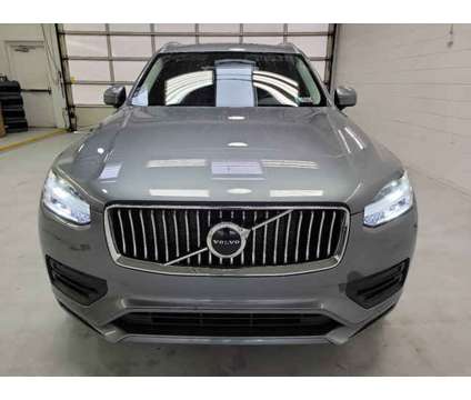 2020 Volvo XC90 Momentum is a Grey 2020 Volvo XC90 3.2 Trim Car for Sale in Wilkes Barre PA