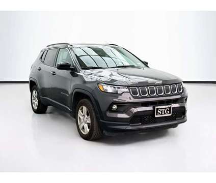 2022 Jeep Compass Latitude is a Grey 2022 Jeep Compass Latitude SUV in Bellflower CA