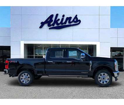 2024 Ford Super Duty F-350 SRW LARIAT is a Black 2024 Ford Car for Sale in Winder GA