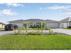Cape Coral 6BR 4BA, What a great investment opportunity!