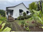 $1650 - Adorable 1 Bedroom Cottage Downtown Hawi with Office 54-3770 Akoni Pule