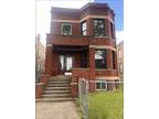 Home For Rent In Chicago, Illinois