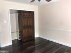 Home For Rent In Dunkirk, Maryland
