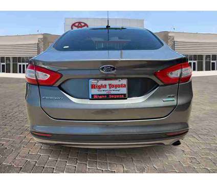 2014 Ford Fusion SE is a Grey 2014 Ford Fusion SE Sedan in Scottsdale AZ