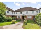 2 bed flat for sale in Cranes Park, KT5, Surbiton