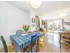 Flat for sale in Marcon Place, London, E8 (Ref 222170)