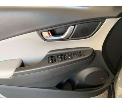 2022 Hyundai Kona Limited is a Silver 2022 Hyundai Kona Limited SUV in New Port Richey FL