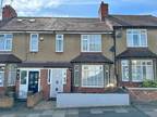 Cranbrook Road, Queens Park, Northampton NN2 4 bed terraced house for sale -