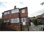 3 bedroom semi-detached house for sale in Chatswood Drive, Leeds