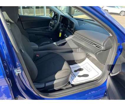 2021 Hyundai Elantra SE is a Blue 2021 Hyundai Elantra SE Sedan in Lakewood NY
