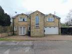 Paradise Fold, Bradford 5 bed detached house for sale -