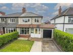 Roper Avenue, Roundhay, Leeds 3 bed semi-detached house for sale -