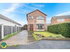 3 bedroom detached house for sale in Newtree Drive, Wadworth, Doncaster, DN11