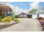 4 bedroom bungalow for sale in Ulcombe Road, Langley, Maidstone, Kent, ME17