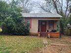 Home For Sale In Palestine, Texas