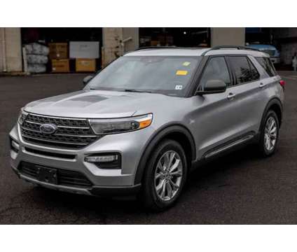 2020 Ford Explorer XLT is a Silver 2020 Ford Explorer XLT SUV in Plainfield NJ