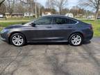 2017 Chrysler 200 Limited 4dr Front-wheel Drive Sedan