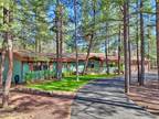 Pinetop 3BR 3BA, Only the 2nd owner on this expansive home