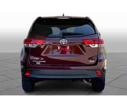 2019UsedToyotaUsedHighlander is a Red 2019 Toyota Highlander Car for Sale in Panama City FL