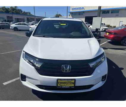 2024NewHondaNewOdyssey is a Silver, White 2024 Honda Odyssey Car for Sale in Ukiah CA