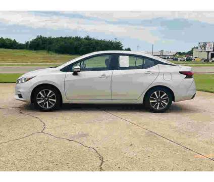 2021UsedNissanUsedVersa is a Silver 2021 Nissan Versa Car for Sale in Guthrie OK