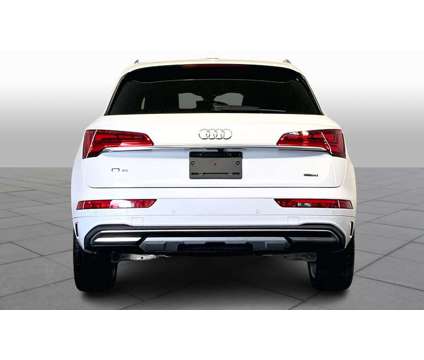 2021UsedAudiUsedQ5 is a White 2021 Audi Q5 Car for Sale in Westwood MA