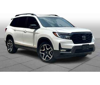 2022UsedHondaUsedPassport is a Silver, White 2022 Honda Passport Car for Sale in Stafford TX