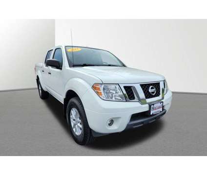 2017 Nissan Frontier SV V6 is a White 2017 Nissan frontier SV Car for Sale in Harvard IL