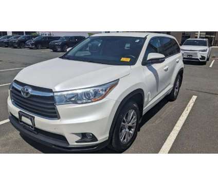 2015 Toyota Highlander LE Plus V6 is a White 2015 Toyota Highlander LE Car for Sale in West Springfield MA