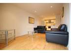 2 bed flat to rent in Kelso Place, M15, Manchester