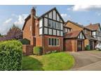 4 bedroom detached house for sale in Mill Road, Dunton Green, TN13