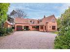 4 bedroom detached house for sale in The Old Exchange, 35 Gainsborough Road