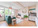 2 Bedroom Flat for Sale in Wynell Road