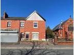2 bed flat to rent in Spendmore, PR7, Chorley