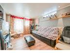 2 Bedroom Flat for Sale in Studley Road