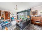 3 Bedroom Flat for Sale in ROSEDALE CLOSE