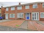 Wymersley Road, Hull 3 bed terraced house for sale -